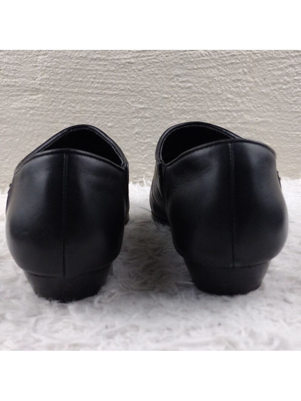 Kelsi Dagger Brooklyn Odin Black Leather Upper Pointed-Toe Slip On Loafer Shoes - Picture 5 of 16